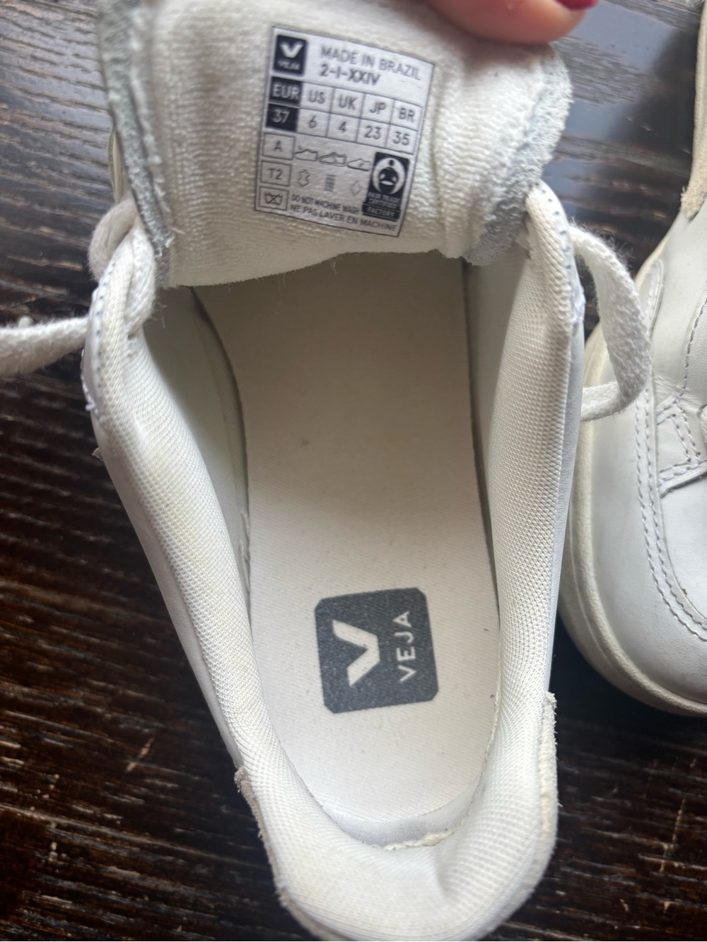 Veja Women's White Leather Sneakers with Beige Suede V Logo - Picture 5 of 5